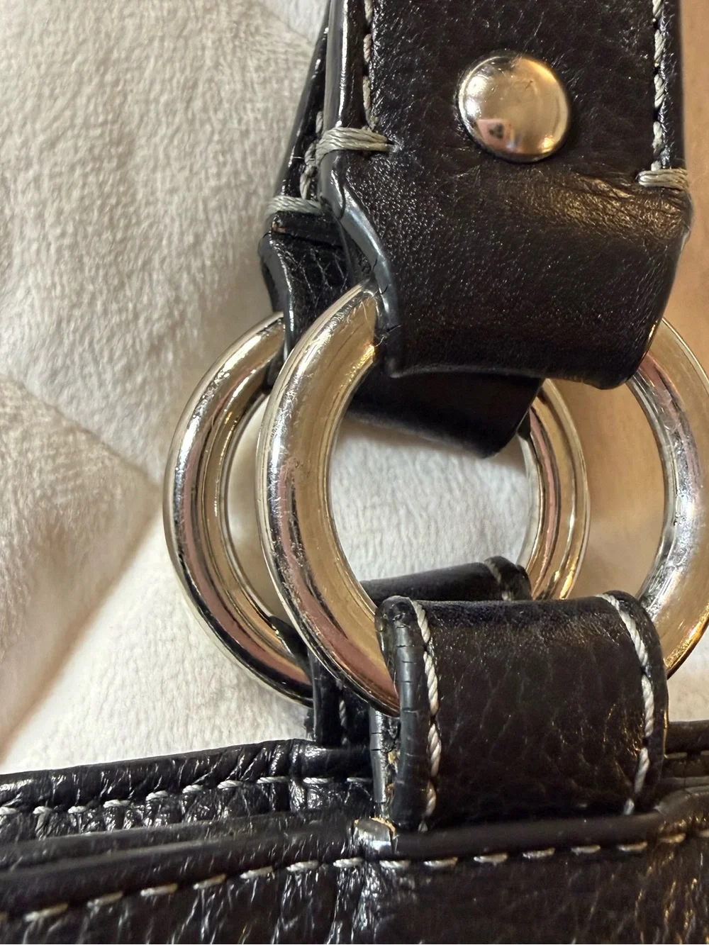 Coach authentic pleated